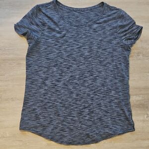 Lululemon Love Tee Size 6